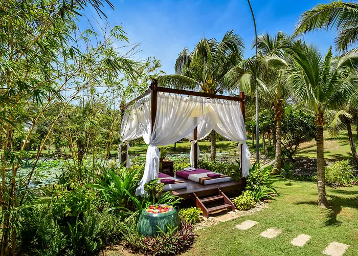 Pandanus Resort - Complimentary Minibar